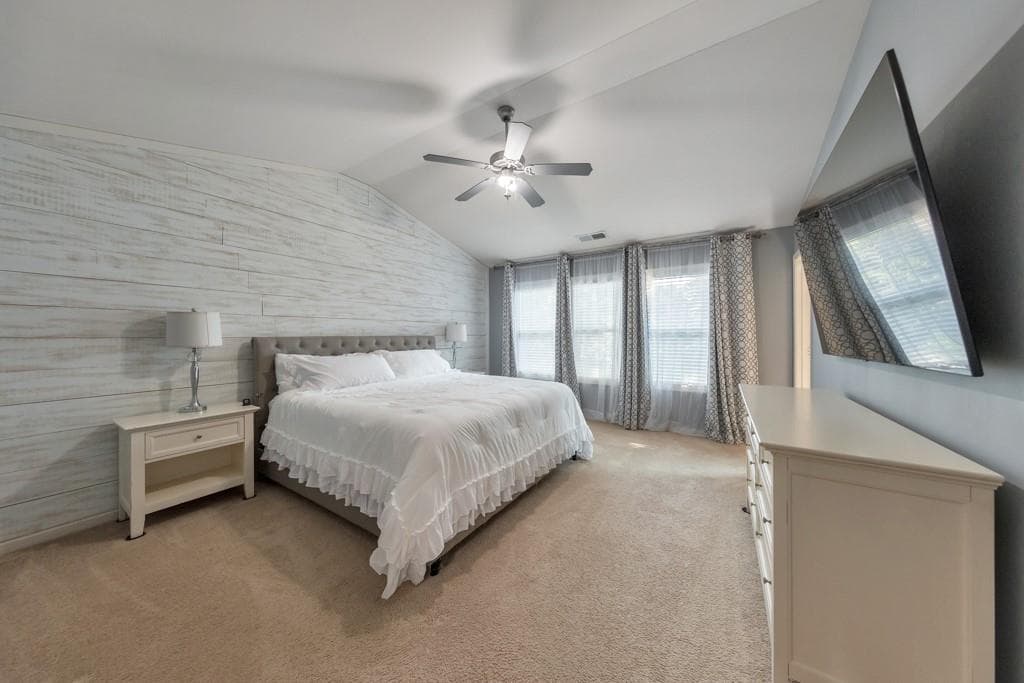 3 bedroom, 3 bathroom, 1,949 sq ft townhouse for sale at 3169 Berkeley Glen Way, Peachtree Corners, GA 30092 — photo 8