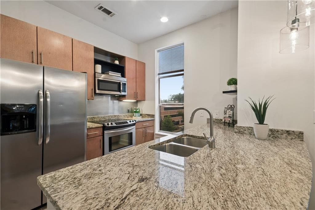 2 bedroom, 2 bathroom, 1,050 sq ft condominium under contract at 2630 Talley Street 419, Decatur, GA 30030 — photo 10