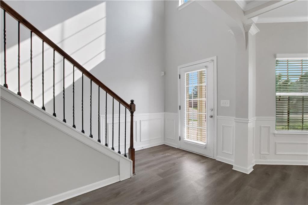 4 bedroom, 3 bathroom, 3,808 sq ft single family residence for sale at 6740 Oak Hill Place, Union City, GA 30213 — photo 4