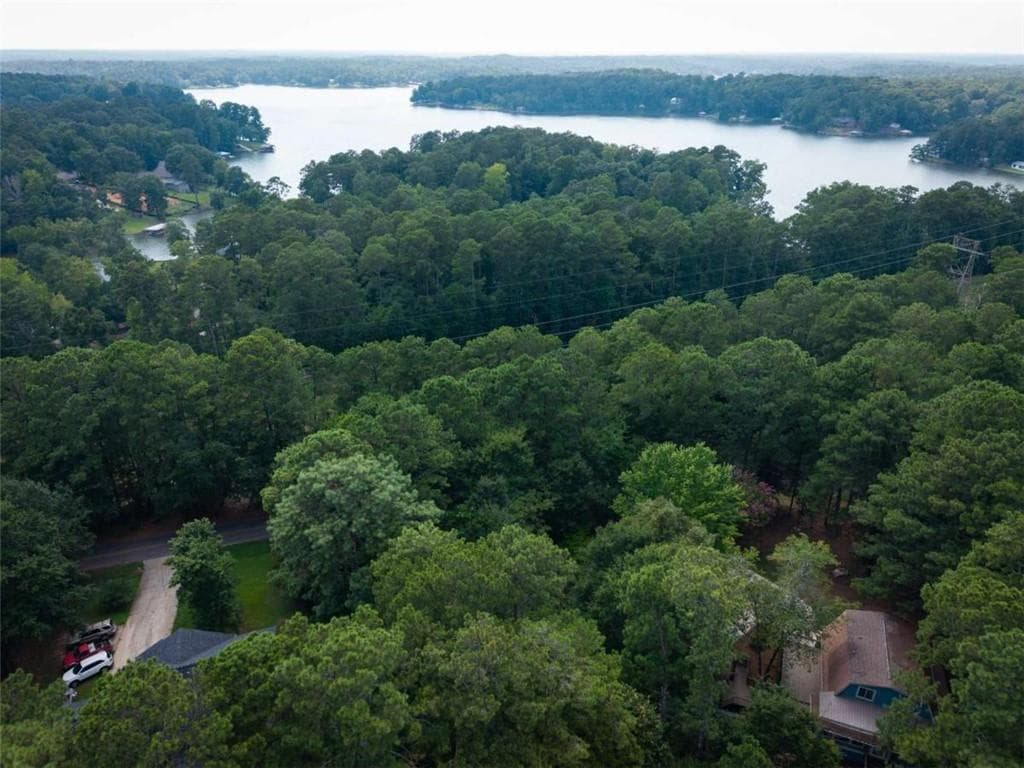 single family residence under contract at 220 Flamingo Drive, Monticello, GA 31064 — photo 4