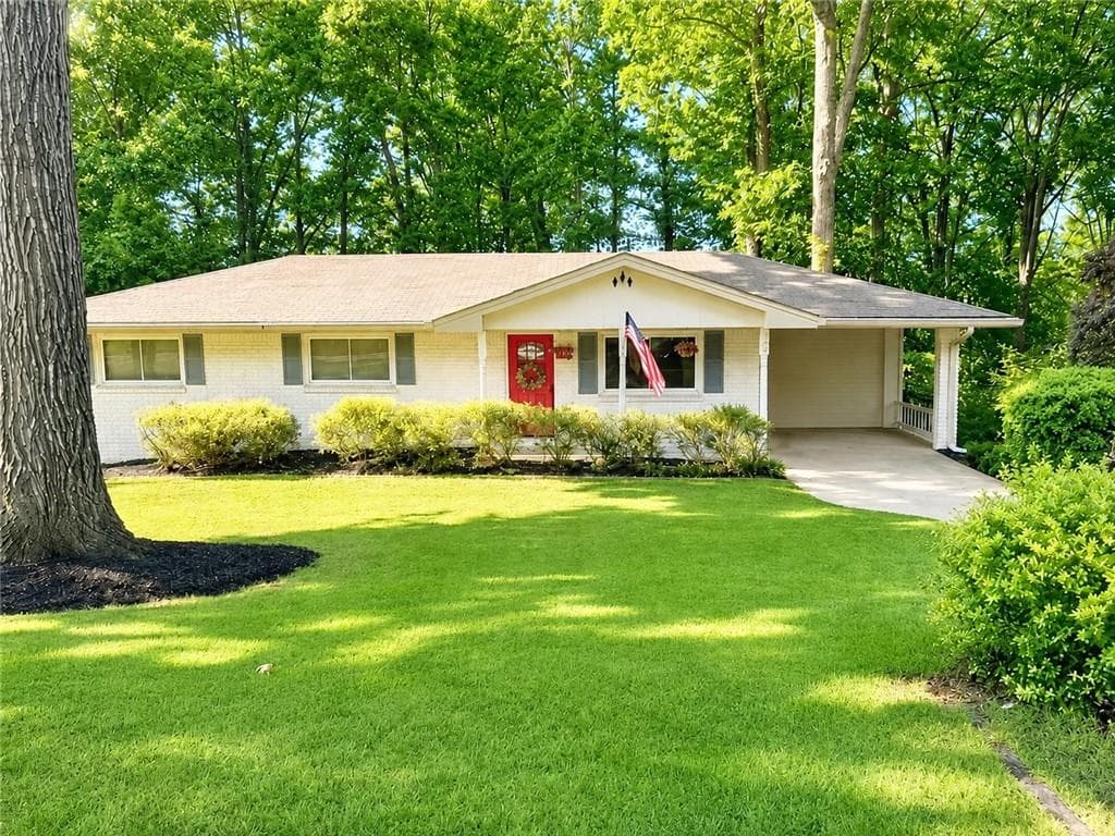 3 bedroom, 2 bathroom, 1,234 sq ft single family residence sold at 949 Eleanor Way, Smyrna, GA 30080