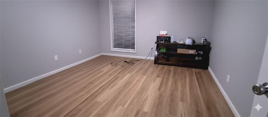 2 bedroom, 2 bathroom, 1,146 sq ft condominium for sale at 2340 Beaver Ruin Road 91, Norcross, GA 30071 — photo 3
