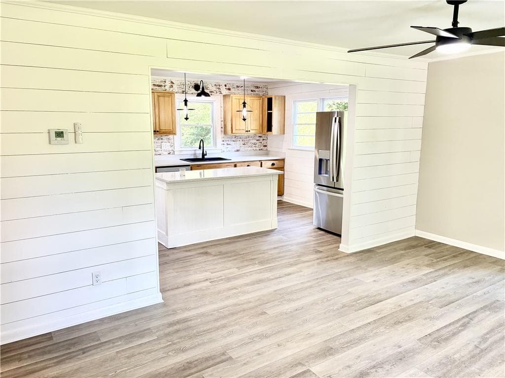 2 bedroom, 1 bathroom, 816 sq ft single family residence for sale at 126 Wendy Hill Road, Calhoun, GA 30701 — photo 5