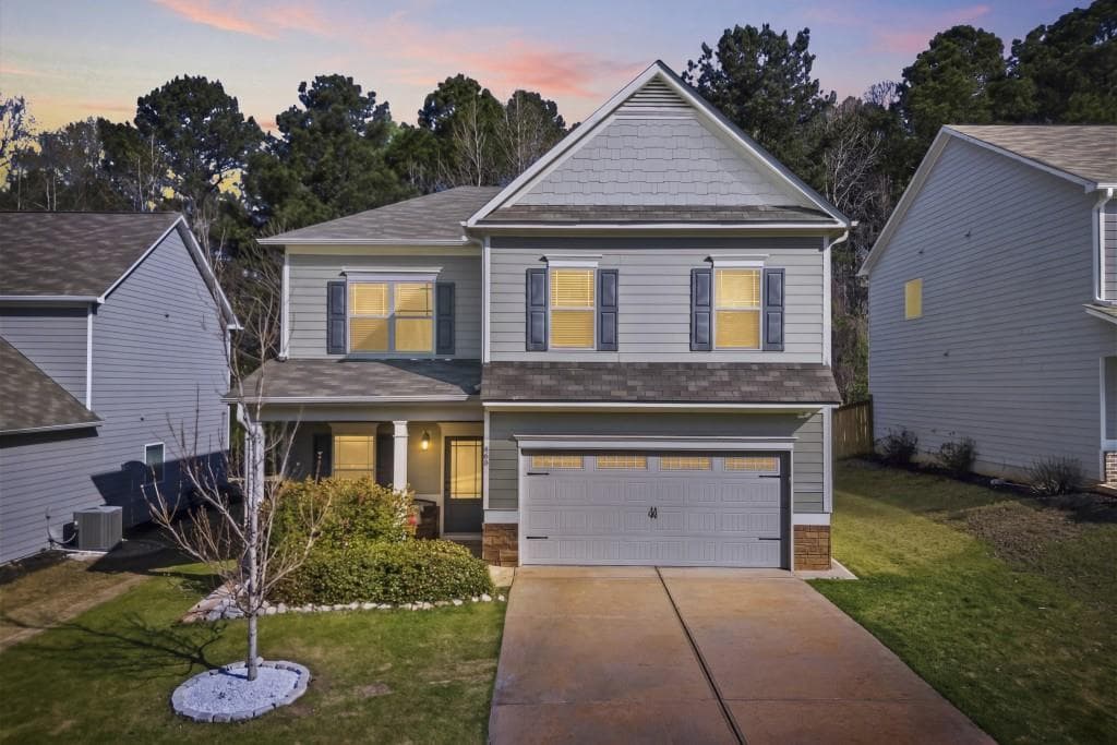 4 bedroom, 3 bathroom, 2,600 sq ft single family residence for sale at 660 Country Ridge Drive, Hoschton, GA 30548 — photo 2