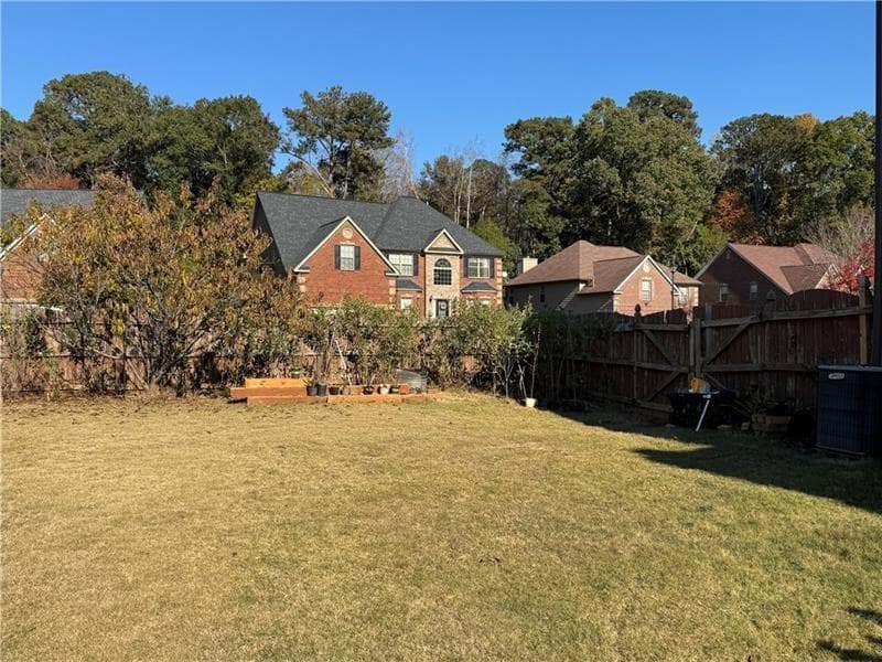 4 bedroom, 3 bathroom, 2,991 sq ft single family residence for rent at 352 Plymstock Drive, Mcdonough, GA 30253 for $2,790 a month — photo 3