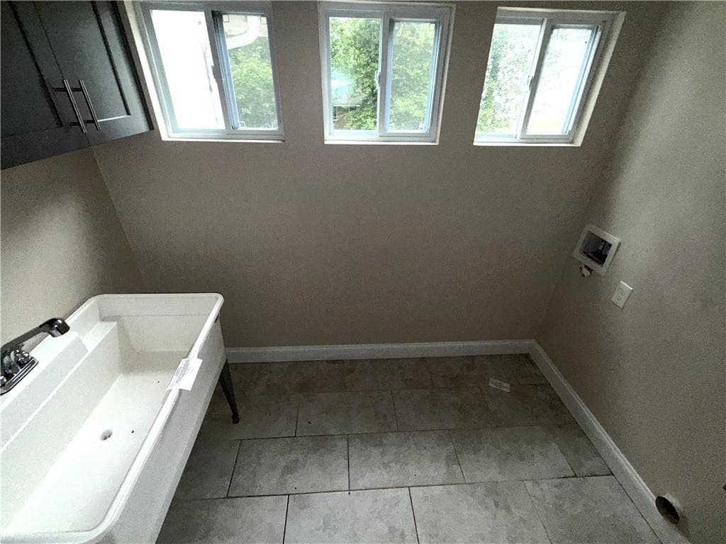 5 bedroom, 4 bathroom, 2,622 sq ft single family residence under contract at 2152 Lilac Lane, Decatur, GA 30032 — photo 10