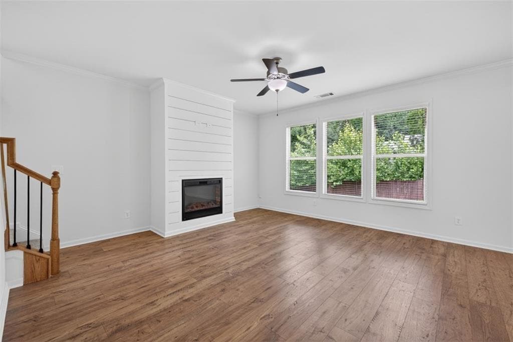 4 bedroom, 3 bathroom, 2,096 sq ft single family residence for sale at 5544 Shallow Branch Drive, Flowery Branch, GA 30542 — photo 6