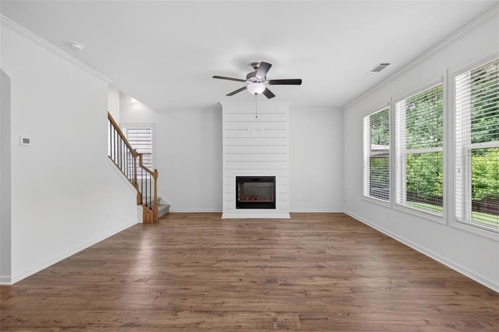 4 bedroom, 3 bathroom, 2,096 sq ft single family residence for sale at 5544 Shallow Branch Drive, Flowery Branch, GA 30542 — photo 7