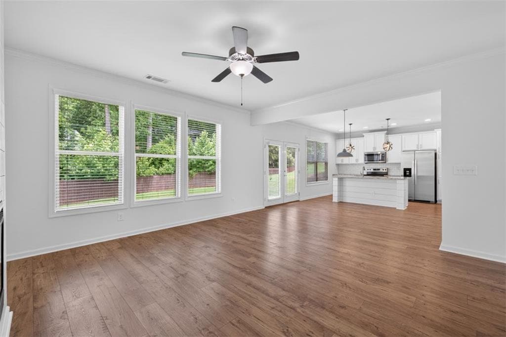 4 bedroom, 3 bathroom, 2,096 sq ft single family residence for sale at 5544 Shallow Branch Drive, Flowery Branch, GA 30542 — photo 9