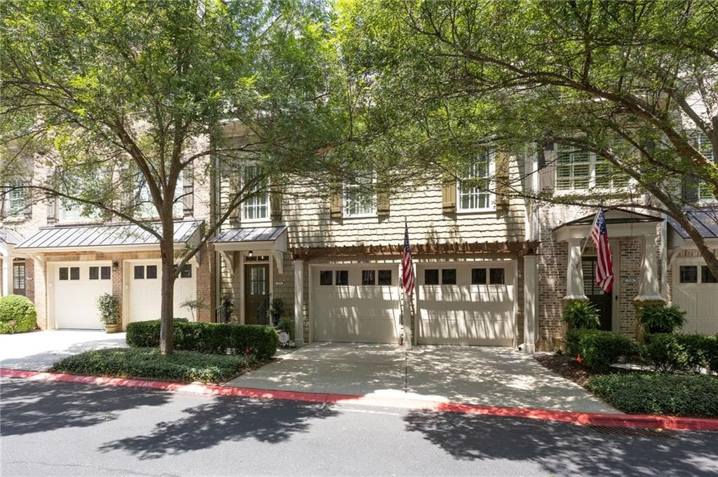 5 bedroom, 5 bathroom, 4,851 sq ft townhouse for sale at 2318 Saint Davids Square 14, Kennesaw, GA 30152 — photo 2
