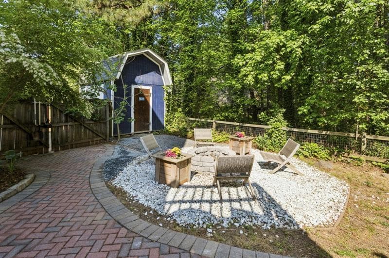 3 bedroom, 3 bathroom, 1,836 sq ft single family residence for rent at 4595 Stewart Reilly Drive, Acworth, GA 30101 for $2,500 a month — photo 2