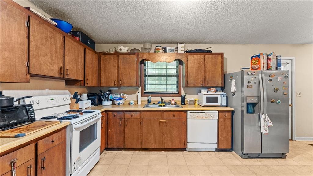 3 bedroom, 1 bathroom, 1,144 sq ft single family residence for sale at 111 Friar Tuck Road, Rome, GA 30161 — photo 8