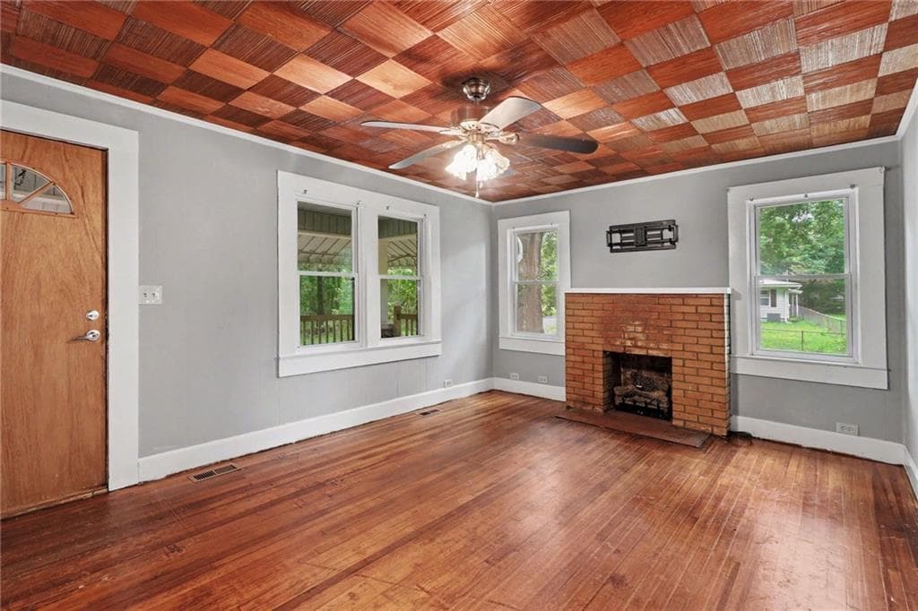2 bedroom, 1 bathroom, 1,015 sq ft single family residence for sale at 160 Connecticut Avenue, Tallapoosa, GA 30176 — photo 4