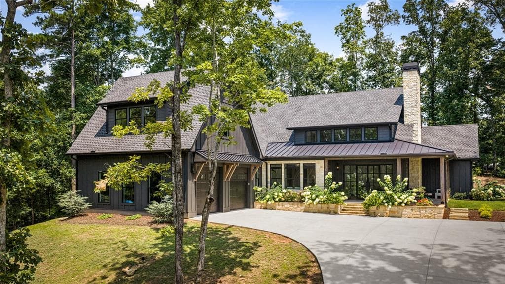 4 bedroom, 3 bathroom, 3,303 sq ft single family residence for sale at 470 Old Orchard Road, Ellijay, GA 30536