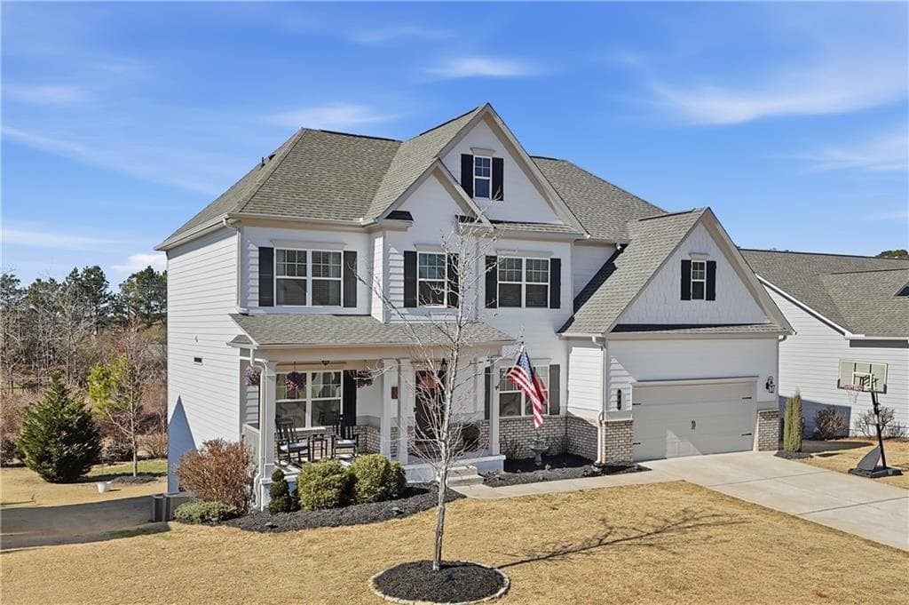 6 bedroom, 4 bathroom, 3,943 sq ft single family residence for sale at 705 Owens Circle, Canton, GA 30115 — photo 1 of 47