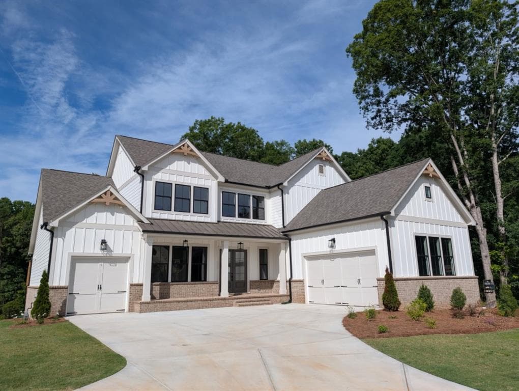 4 bedroom, 5 bathroom, 3,619 sq ft single family residence for sale at 9150 Greenway Court, Gainesville, GA 30506