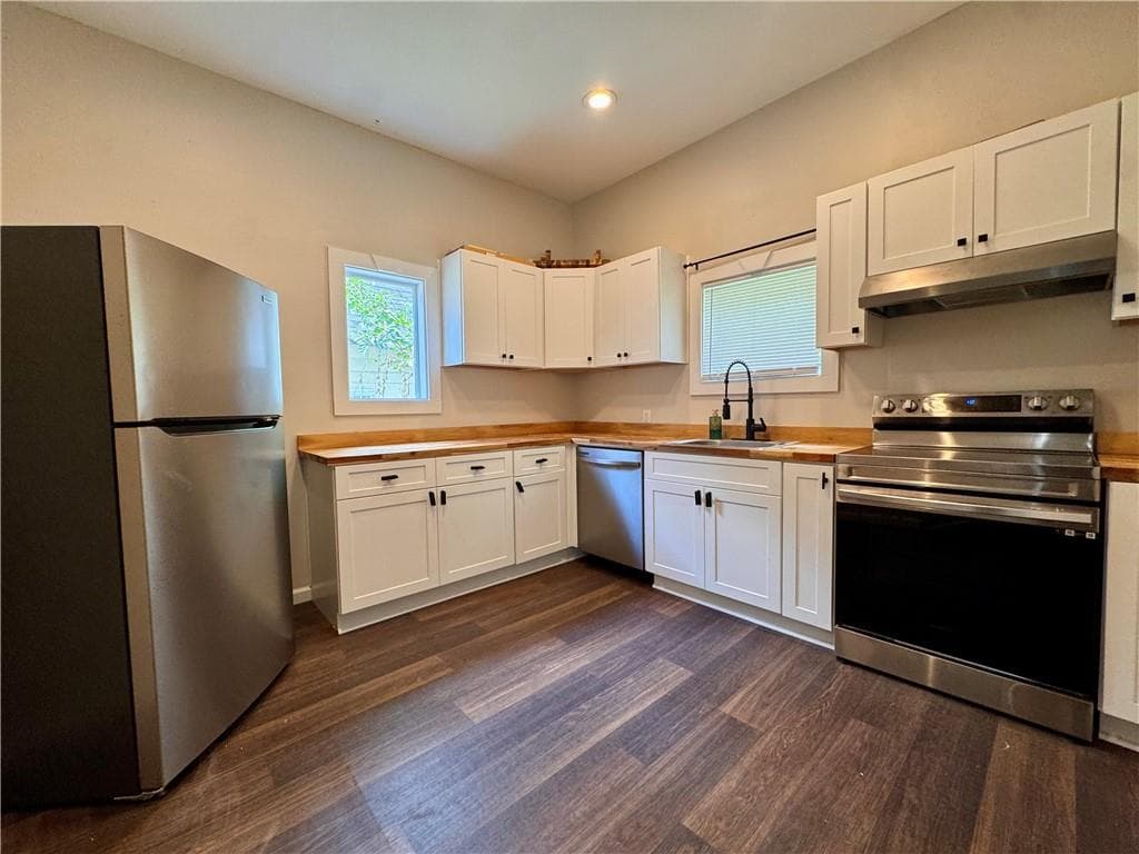 1 bedroom, 1 bathroom, 748 sq ft single family residence for rent at 957 Coleman Street, Atlanta, GA 30310 for $1,400 a month — photo 7