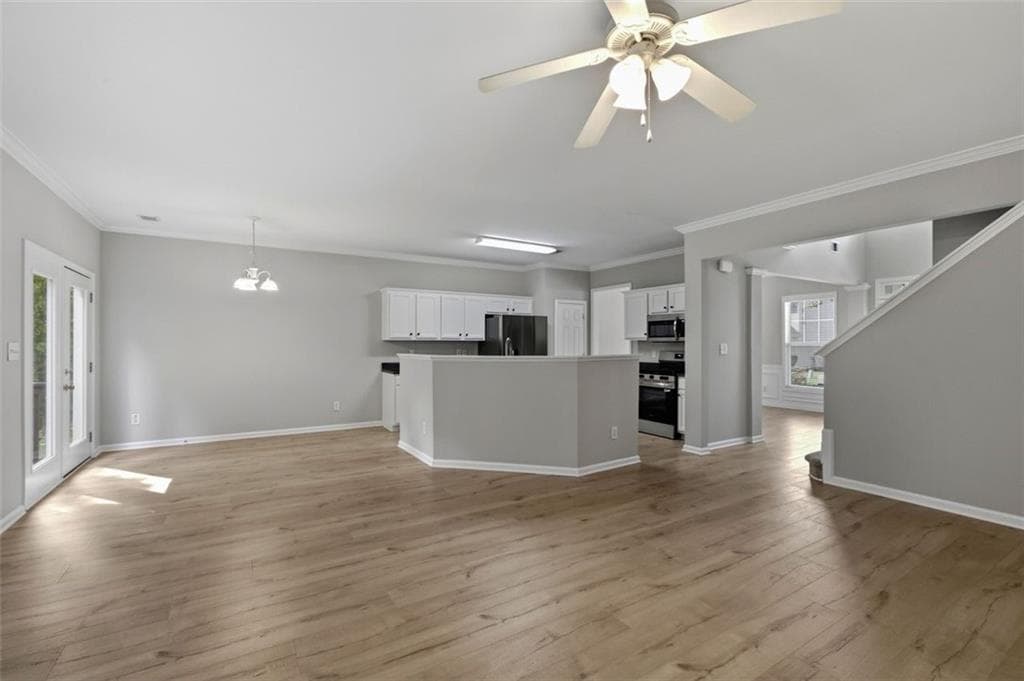 5 bedroom, 3 bathroom, 2,640 sq ft single family residence for rent at 2531 Fieldview Way, Buford, GA 30519 for $2,400 a month — photo 9