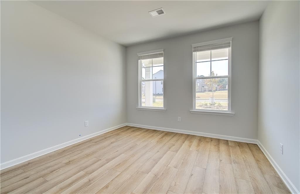 4 bedroom, 4 bathroom, 2,702 sq ft single family residence for sale at 176 Dalston Cove, Stockbridge, GA 30281 — photo 5