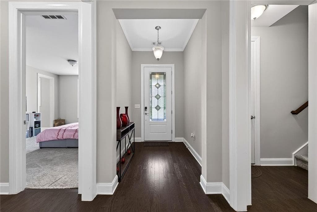 3 bedroom, 4 bathroom, 3,028 sq ft single family residence for sale at 411 Cedar Pine Court, Peachtree City, GA 30269 — photo 2
