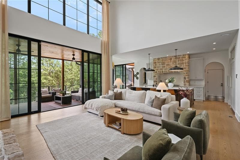 8 bedroom, 7 bathroom, 6,400 sq ft single family residence for sale at 277 Mountain View Ridge, Marietta, GA 30064 — photo 4