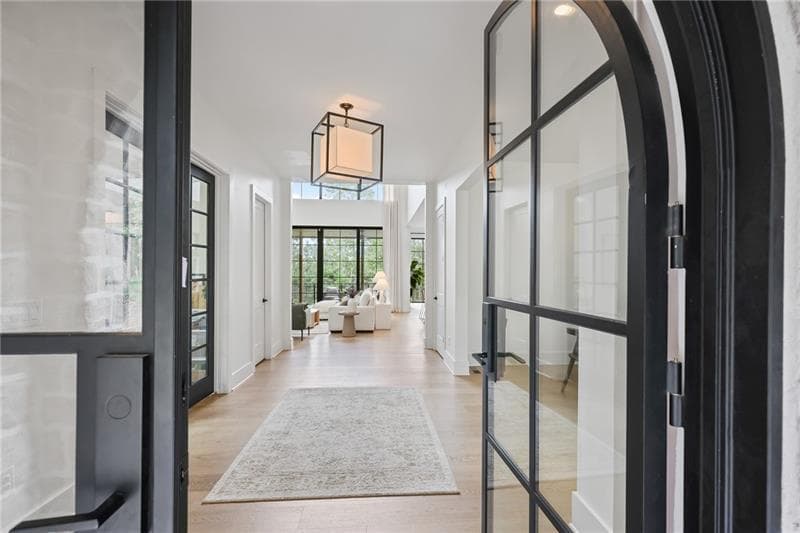 8 bedroom, 7 bathroom, 6,400 sq ft single family residence for sale at 277 Mountain View Ridge, Marietta, GA 30064 — photo 10