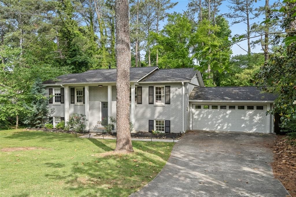 4 bedroom, 3 bathroom, 3,038 sq ft single family residence for rent at 3334 Romelie Drive, Atlanta, GA 30340 for $4,500 a month — photo 2
