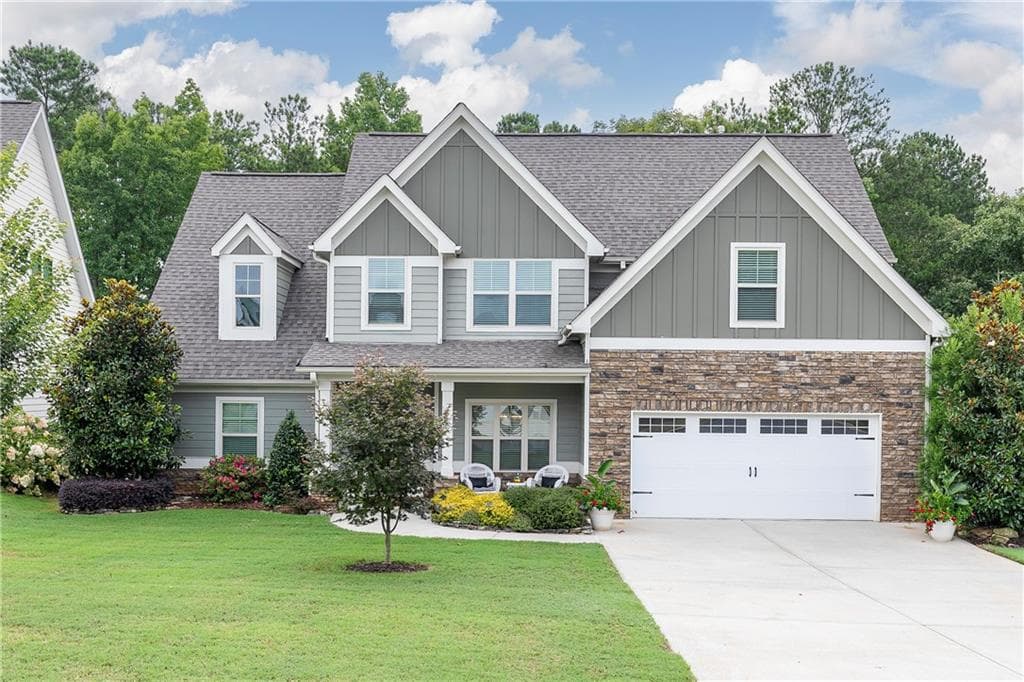 4 bedroom, 3 bathroom, 2,483 sq ft single family residence for sale at 137 Unicoi Way, Dallas, GA 30132