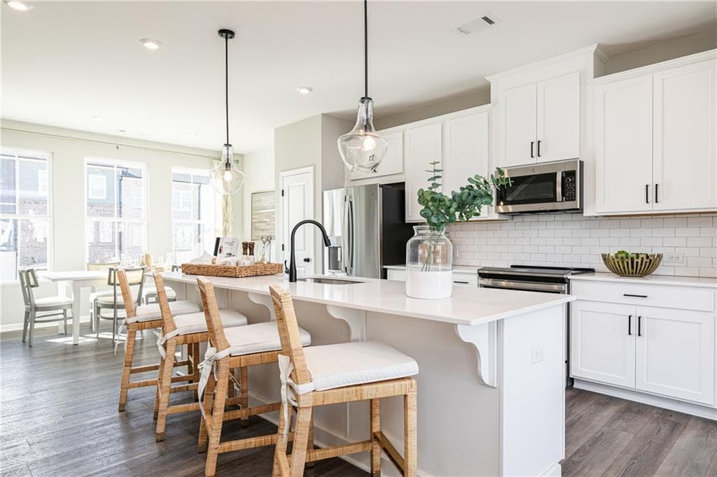 3 bedroom, 4 bathroom, 1,964 sq ft townhouse for sale at 3286 Basil Oak Drive, Powder Springs, GA 30127 — photo 4