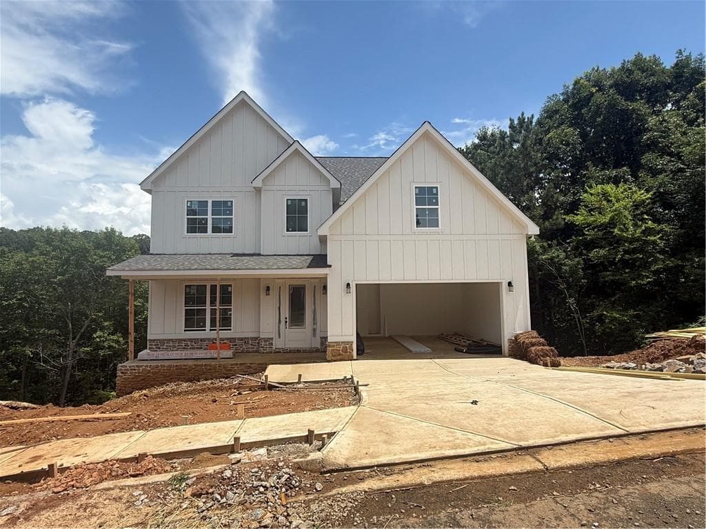 4 bedroom, 3 bathroom, 2,200 sq ft single family residence for sale at 12 Altar Rock Court, Cartersville, GA 30121