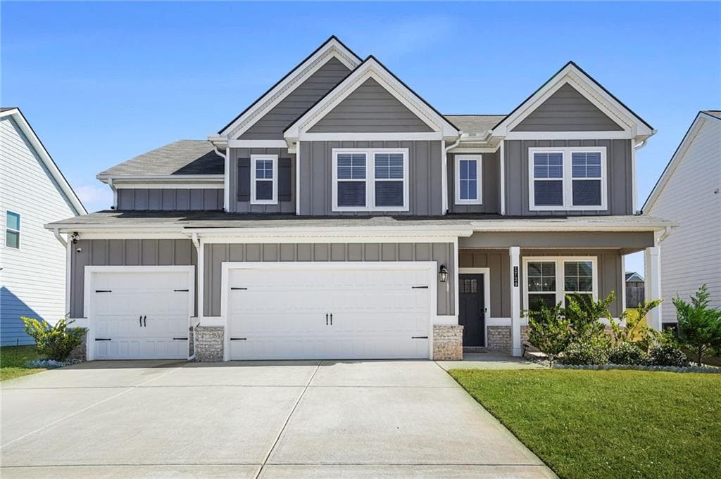 5 bedroom, 3 bathroom, 3,138 sq ft single family residence for sale at 1729 Cadence Street, Locust Grove, GA 30248