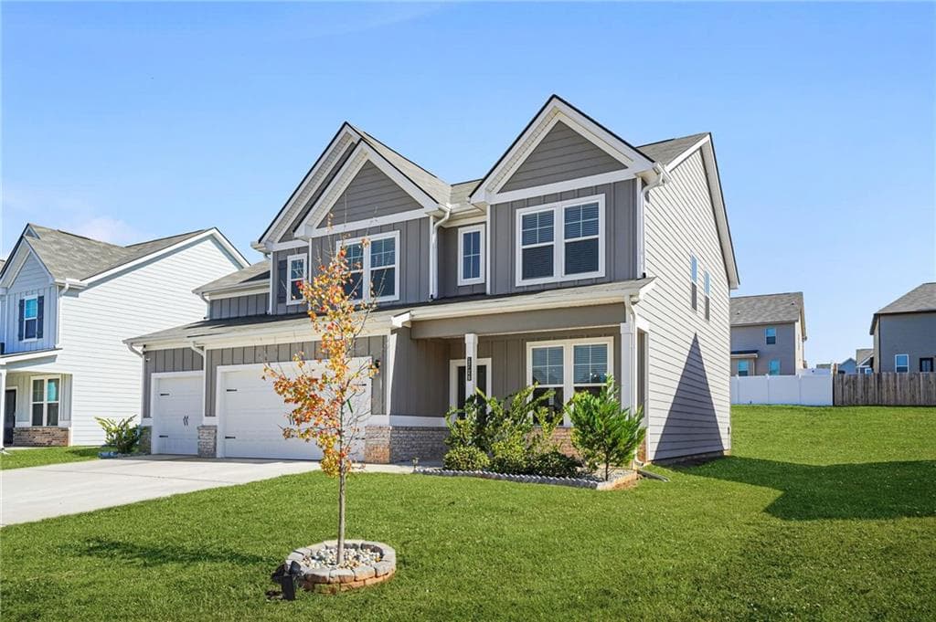 5 bedroom, 3 bathroom, 3,138 sq ft single family residence for sale at 1729 Cadence Street, Locust Grove, GA 30248 — photo 3