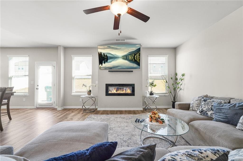 5 bedroom, 3 bathroom, 3,138 sq ft single family residence for sale at 1729 Cadence Street, Locust Grove, GA 30248 — photo 8