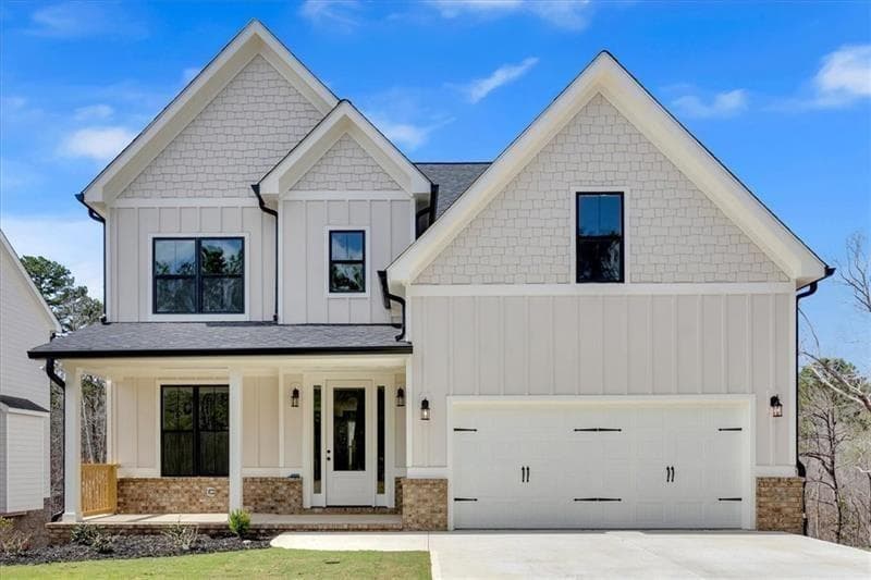 4 bedroom, 3 bathroom, 2,200 sq ft single family residence for sale at 12 Altar Rock Court, Cartersville, GA 30121 — photo 2