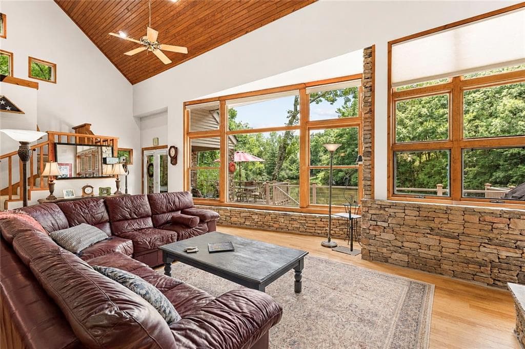 3 bedroom, 3 bathroom, 2,633 sq ft single family residence for sale at 144 Indian Beach Trail, Jasper, GA 30143 — photo 6