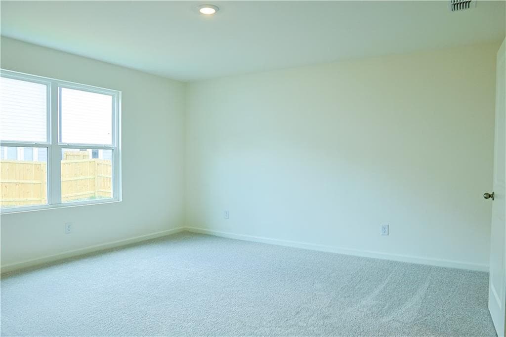 3 bedroom, 3 bathroom, 1,421 sq ft townhouse under contract at 252 Gillis Way, Villa Rica, GA 30180 — photo 10