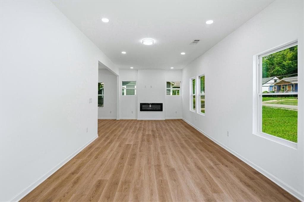 3 bedroom, 3 bathroom, 1,835 sq ft single family residence for sale at 1502 Venetian Drive, SW, Atlanta, GA 30311 — photo 4