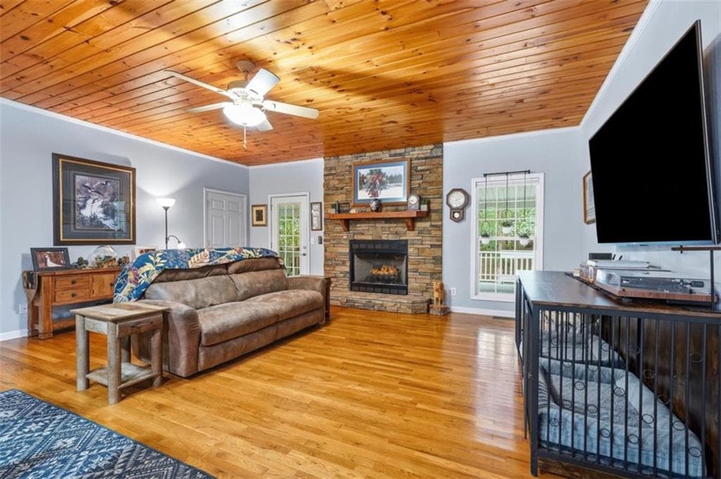 4 bedroom, 4 bathroom, 4,236 sq ft single family residence for sale at 387 Leonard Evans Road, Ellijay, GA 30540 — photo 4