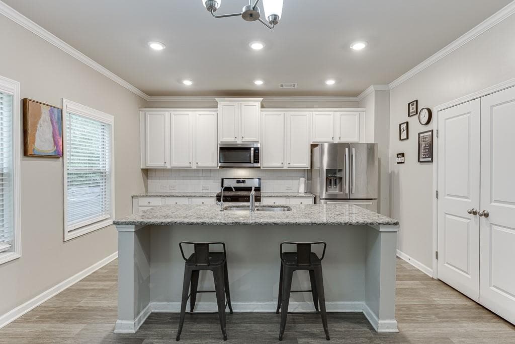 4 bedroom, 3 bathroom, 2,130 sq ft single family residence for sale at 23 Dorset Way, Hoschton, GA 30548 — photo 9