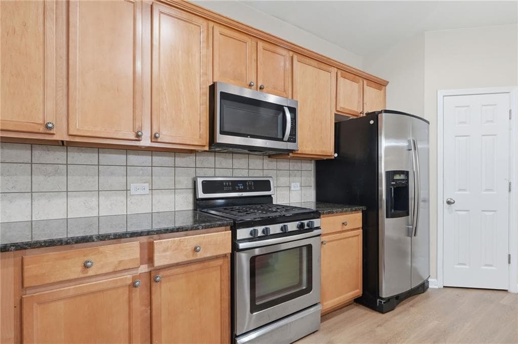 4 bedroom, 3 bathroom, 2,750 sq ft single family residence for rent at 9950 Autry Vue Lane, Alpharetta, GA 30022 for $3,650 a month — photo 8