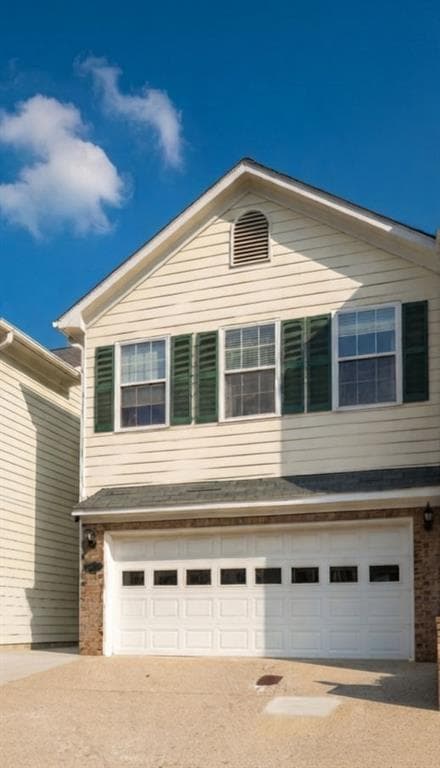 3 bedroom, 3 bathroom, 1,689 sq ft townhouse for rent at 561 Woodland Park Terrace, Lawrenceville, GA 30043 for $2,000 a month — photo 1 of 21