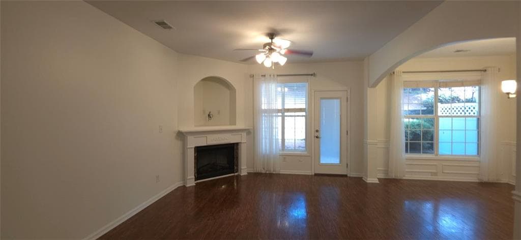 3 bedroom, 3 bathroom, 1,689 sq ft townhouse for rent at 561 Woodland Park Terrace, Lawrenceville, GA 30043 for $2,000 a month — photo 3