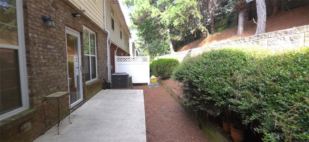 3 bedroom, 3 bathroom, 1,689 sq ft townhouse for rent at 561 Woodland Park Terrace, Lawrenceville, GA 30043 for $2,000 a month — photo 9