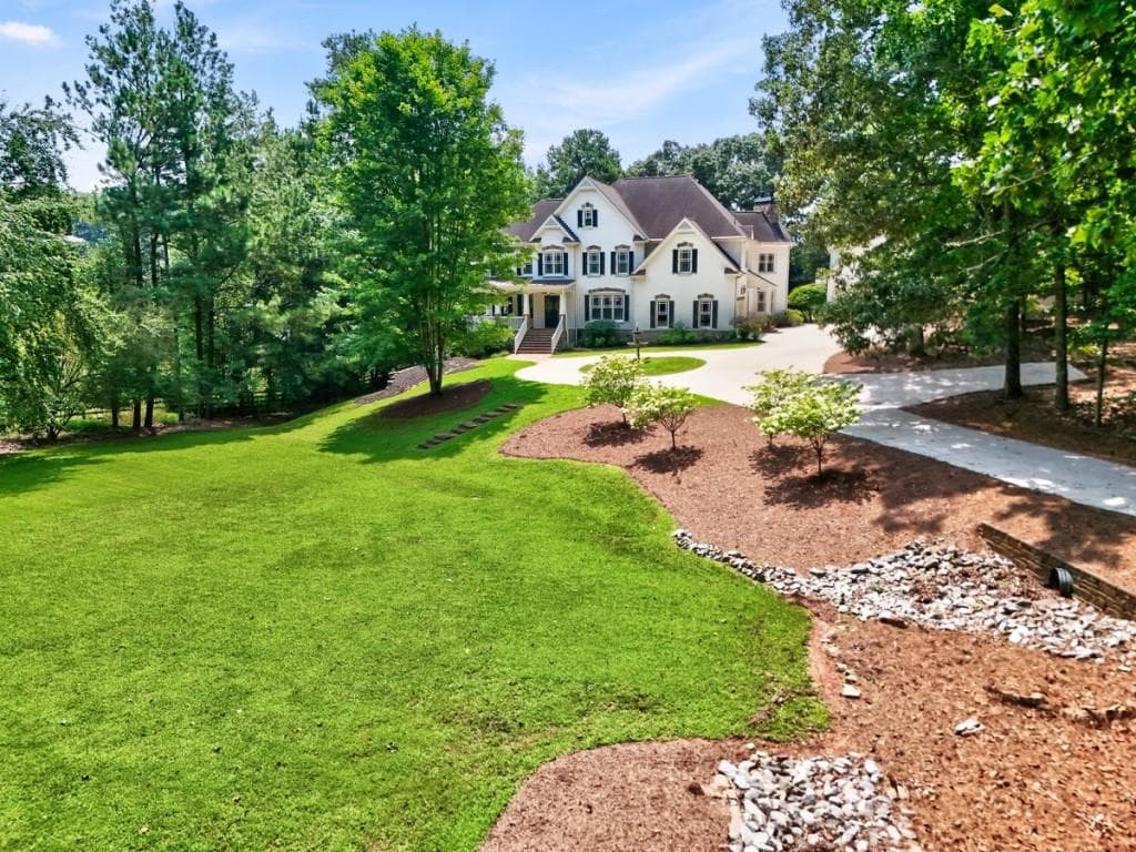 6 bedroom, 8 bathroom, 7,964 sq ft single family residence for sale at 14025 Freemanville Road, Milton, GA 30004 — photo 2