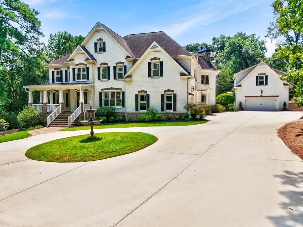6 bedroom, 8 bathroom, 7,964 sq ft single family residence for sale at 14025 Freemanville Road, Milton, GA 30004 — photo 4