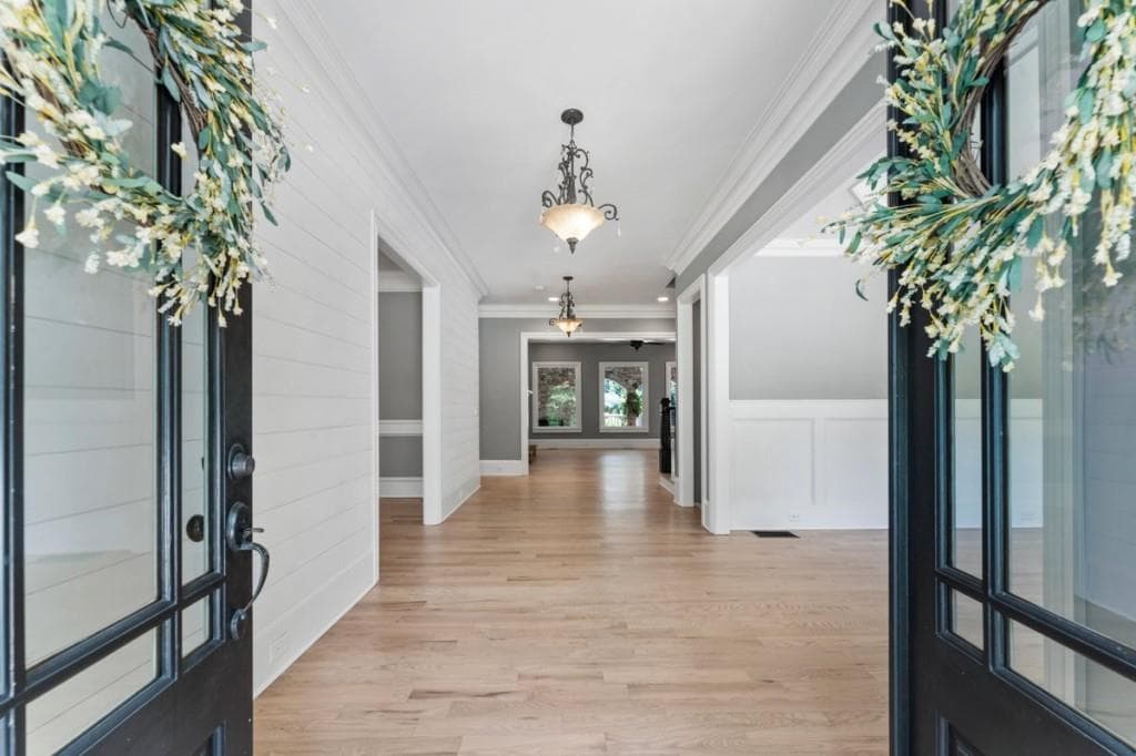 6 bedroom, 8 bathroom, 7,964 sq ft single family residence for sale at 14025 Freemanville Road, Milton, GA 30004 — photo 8