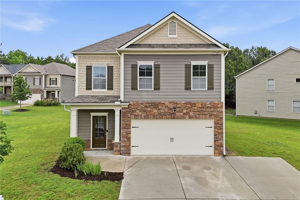 5 bedroom, 3 bathroom, 2,403 sq ft single family residence under contract at 312 Shaw Drive, Acworth, GA 30102 — photo 2