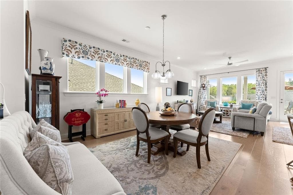 2 bedroom, 2 bathroom, 1,712 sq ft single family residence for sale at 6838 Welcome Road, Flowery Branch, GA 30542 — photo 9