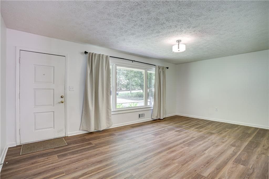 3 bedroom, 2 bathroom, 1,845 sq ft single family residence for sale at 188 Pine Forest Drive, Lawrenceville, GA 30046 — photo 2