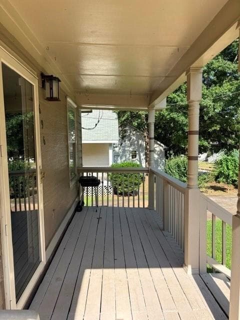 3 bedroom, 1 bathroom, 1,130 sq ft single family residence under contract at 696 Reed Street, Atlanta, GA 30315 — photo 4